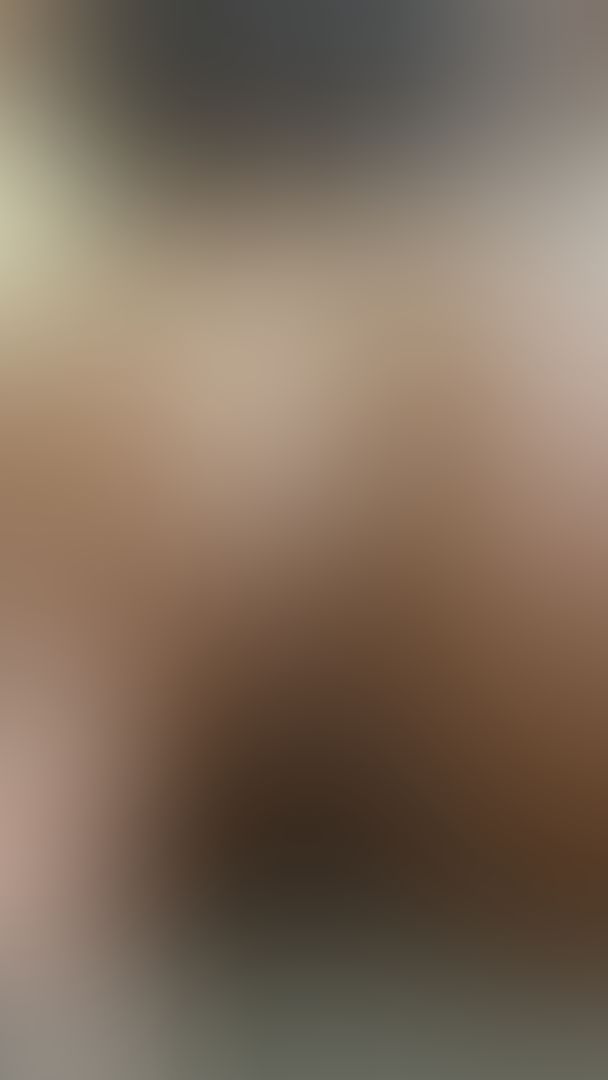 Early morning upclose puckering and scat