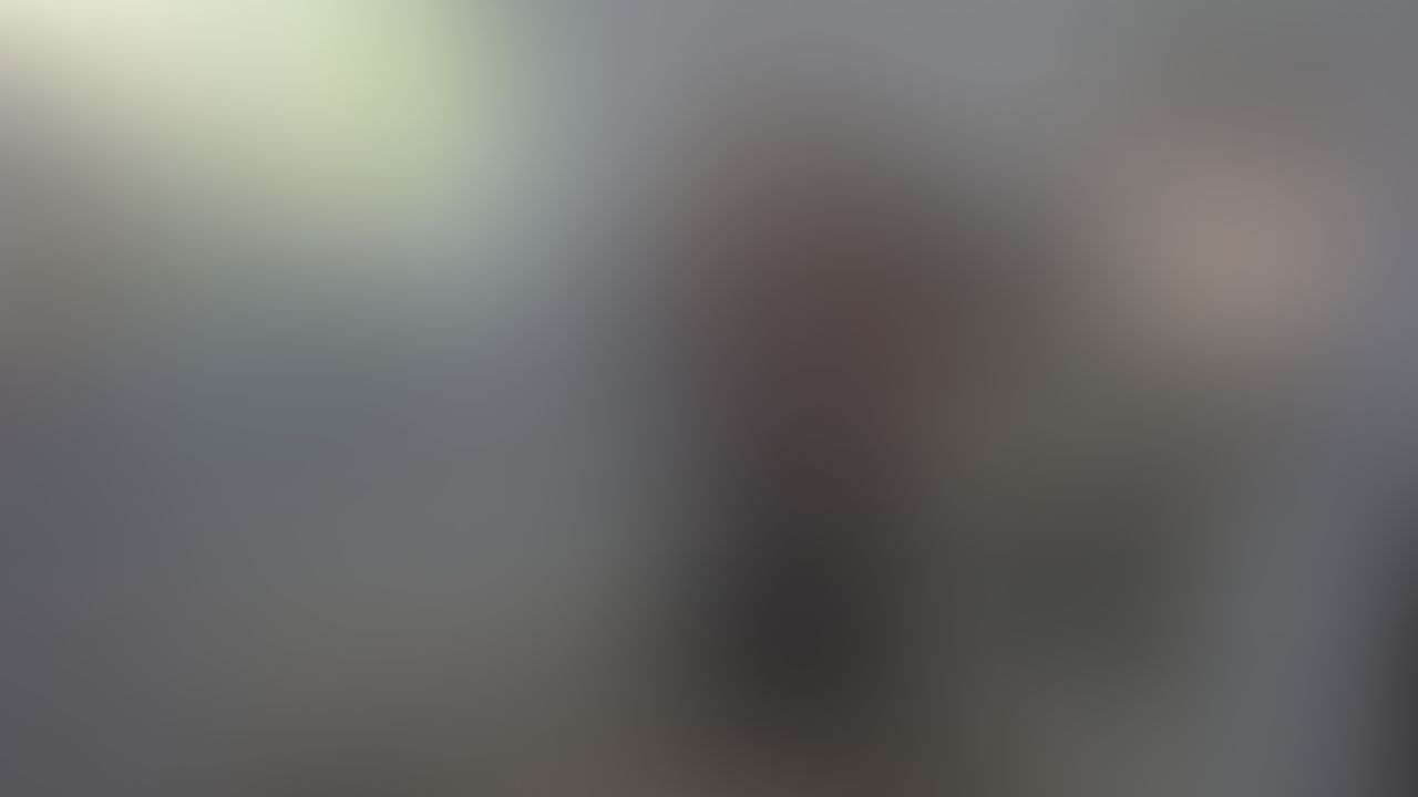 A fun new fetish video for all you cleaning fetishist out there. 