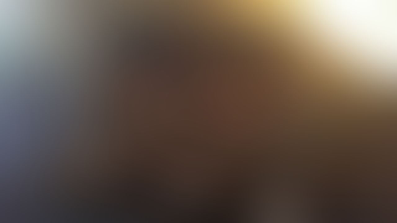 Spreading my pussy with one of my favorite dildos. 