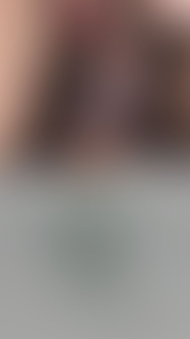 Quick trip to the toilet featuring my pussy & new manicure 💅🏽  #ass #pussy #nails