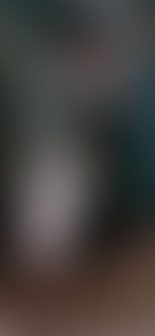 I only managed to get one little video from my date on Tuesday, but I had so much fun. Hopefully next time I can get his entire hand inside my cunt 🤭😈🤤