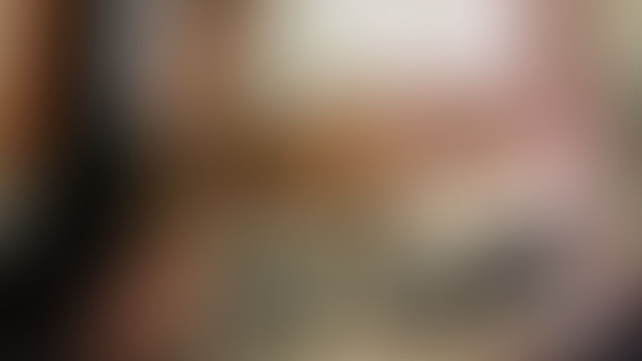 😁😁😁you know what day it is 
We can watch a movie and use Cinn cheeks as your pillow the best pillow ever 🤍🤍🤍