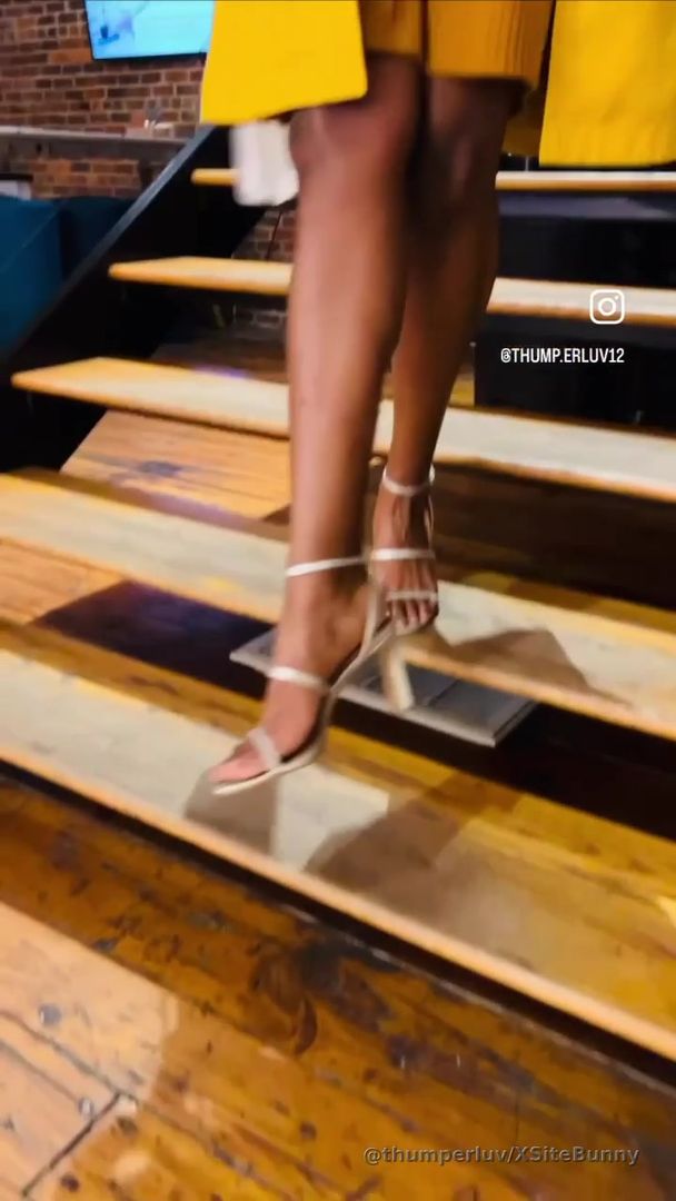 DEAR SOLEMATE, ASSISTANT NEEDED FOR WORSHIP 👠🤤🤎🐰