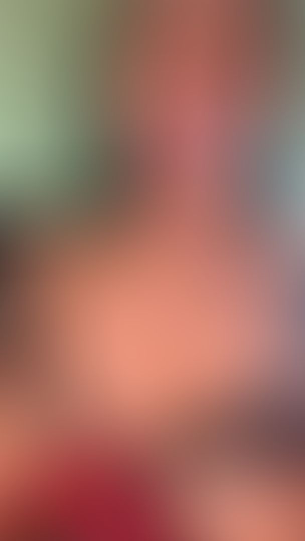 He nutted on my titties 😈