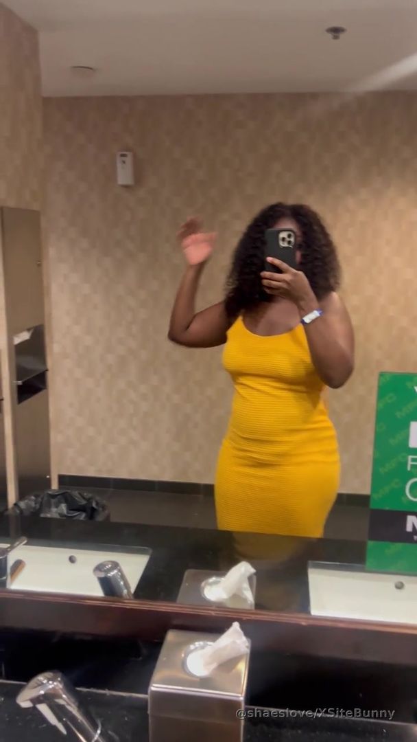 😢 I missed some of you at EXXXOTICA Miami 🌴