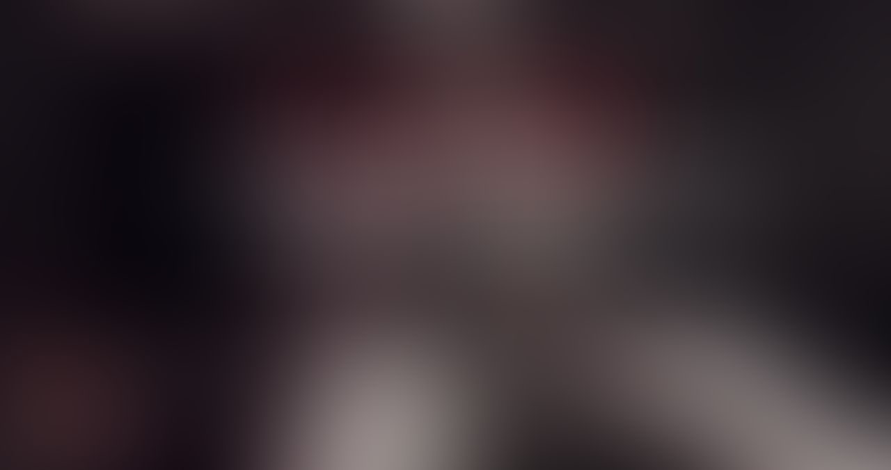 I’m playing with my phat pussy Let me feed  you as I watch you devour me . Taste testing available through Bookings 😌