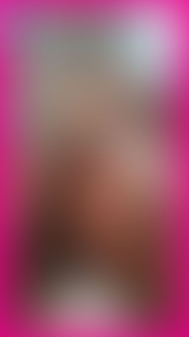 Twerking with a WET CREAMY PUSSY 