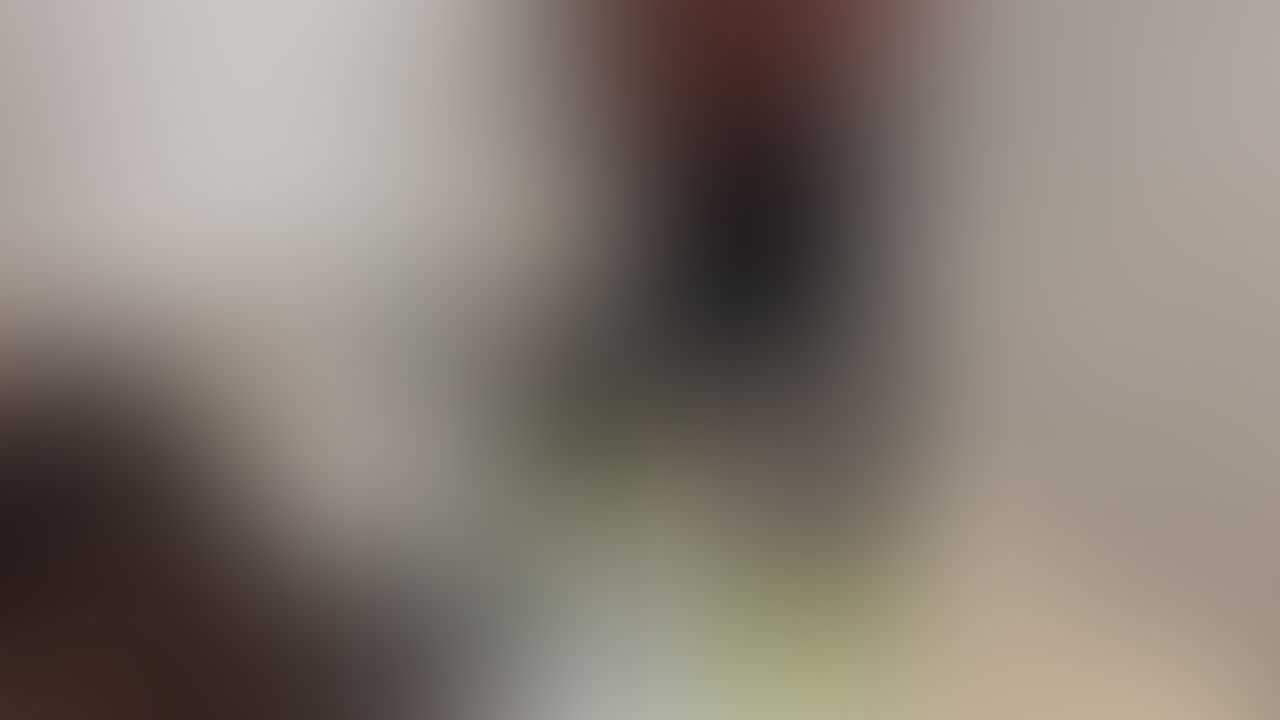 BTS from wax and chicken scene 