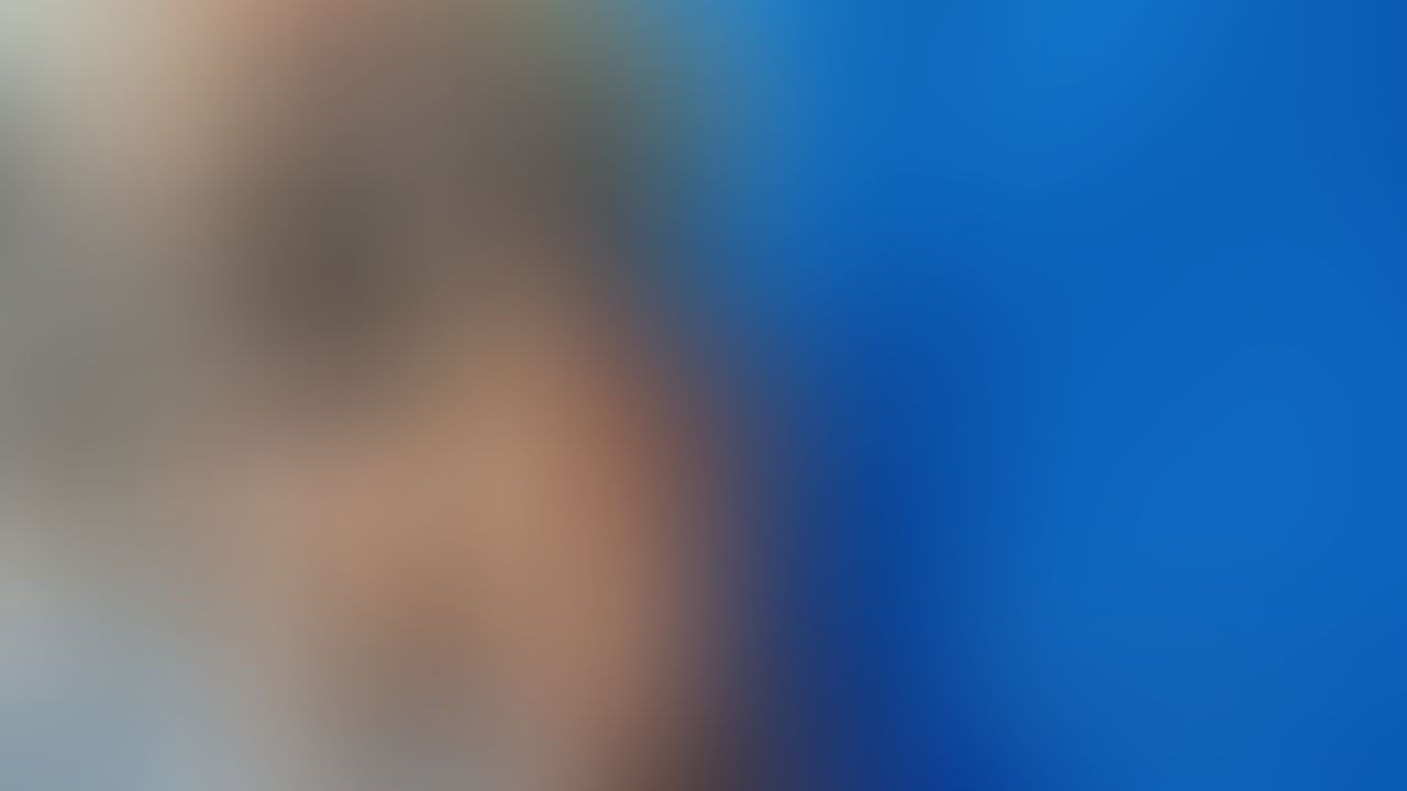 Domme Rocky Foxx: Foot worship 