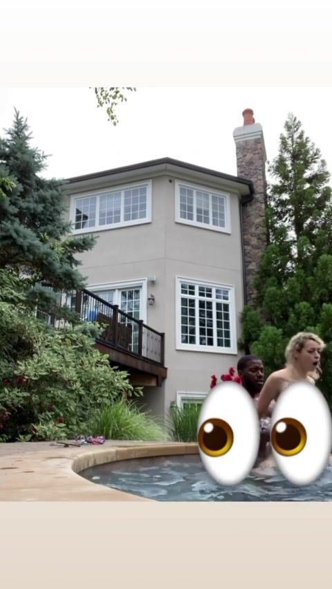 Fucking Ashenn Fire At The #FMansion In The Pool.