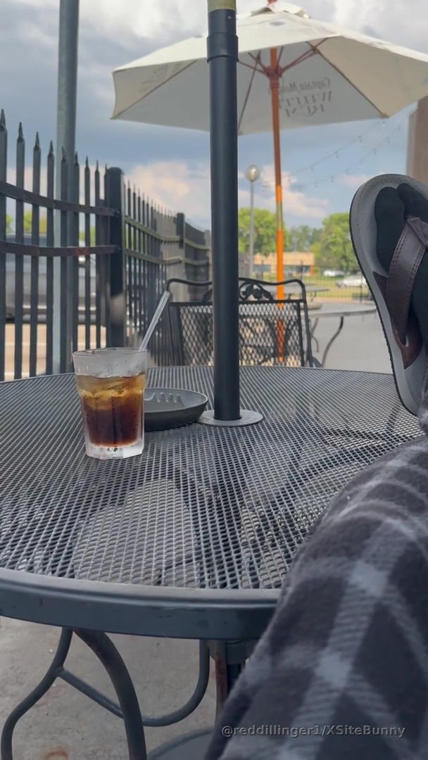 I don’t give a shit what you think, but if your with me? I spoil…. I’ll let other ppl vouch 😈