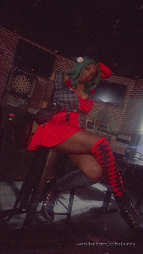 I’m playing with new toys 