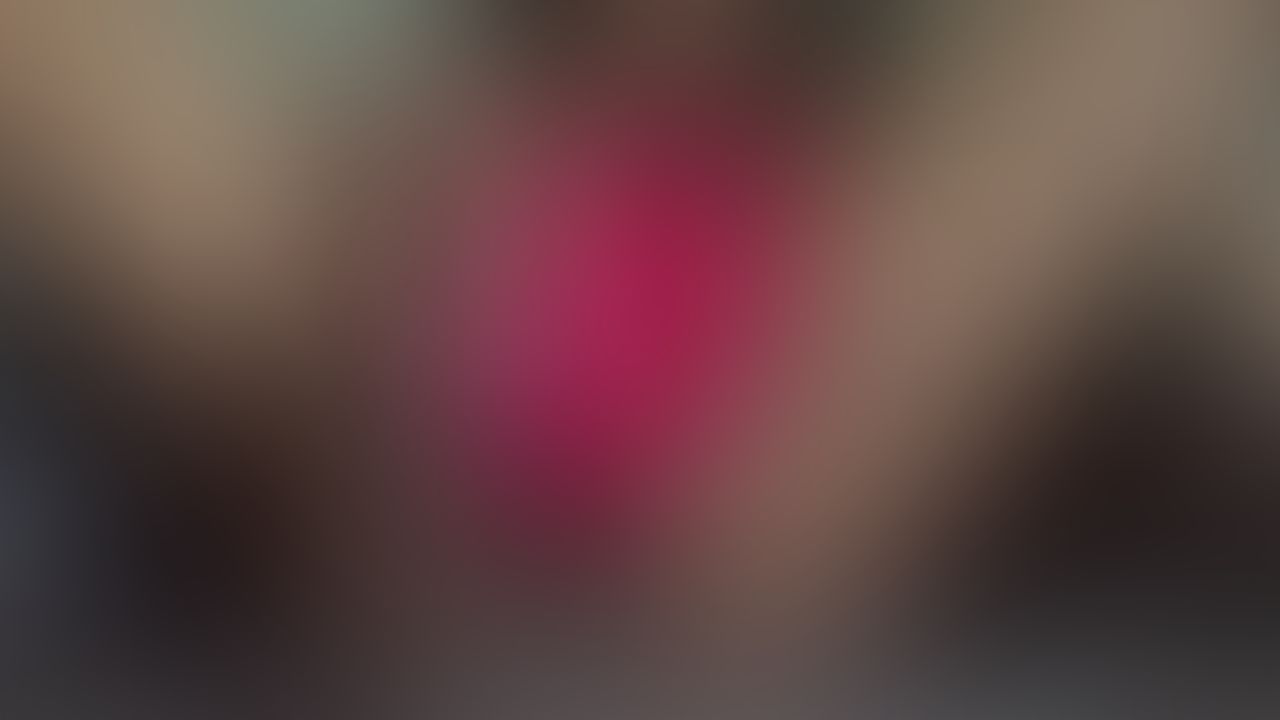 My first pissgasm with my tongue 👅 rose 🌹 

It was amazing to feel these two completely different sensations simultaneously; and in comfort and trust. In a space where my inhibitions are nonexistent. My pussy open for whatever happens; I would love to share my streams with one’s face in my future… to switch 😈