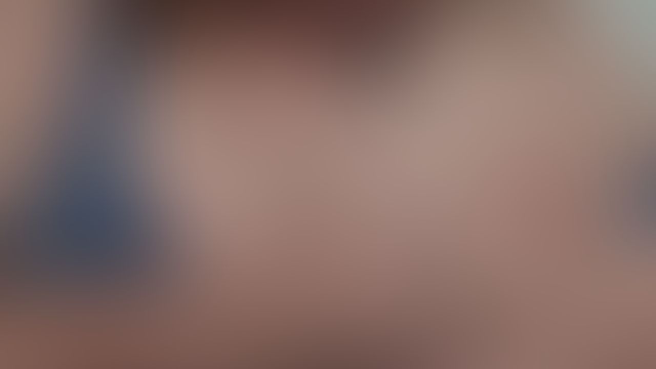 When you're on T and have giant tiddies ingrown chest hair is gonna be a thing. So here's a clip of me plucking out as many ingrowns and split hairs I can find to hopefully make my life easier. 