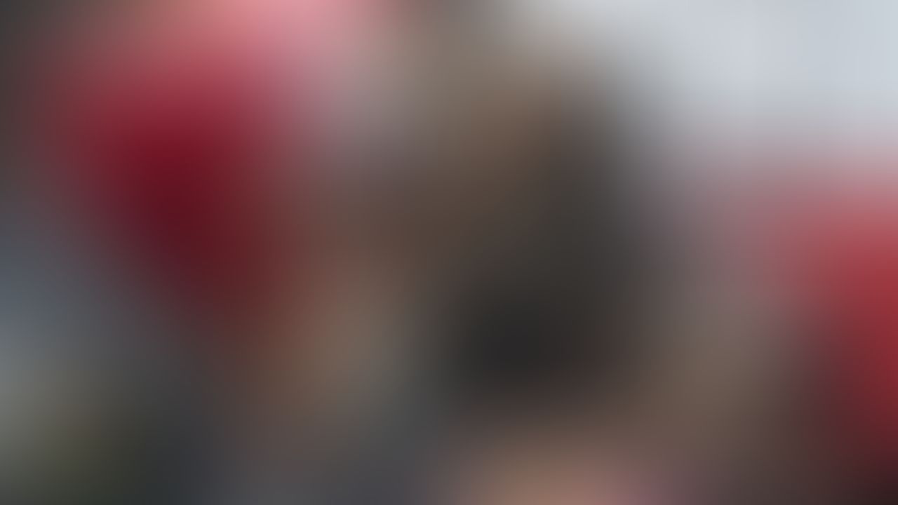 We get smutty with the Freak Mob boss! Watch the Full Street Interview!!!