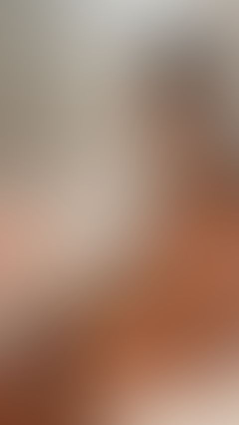 Watch me ride my dildo until I squirt. 