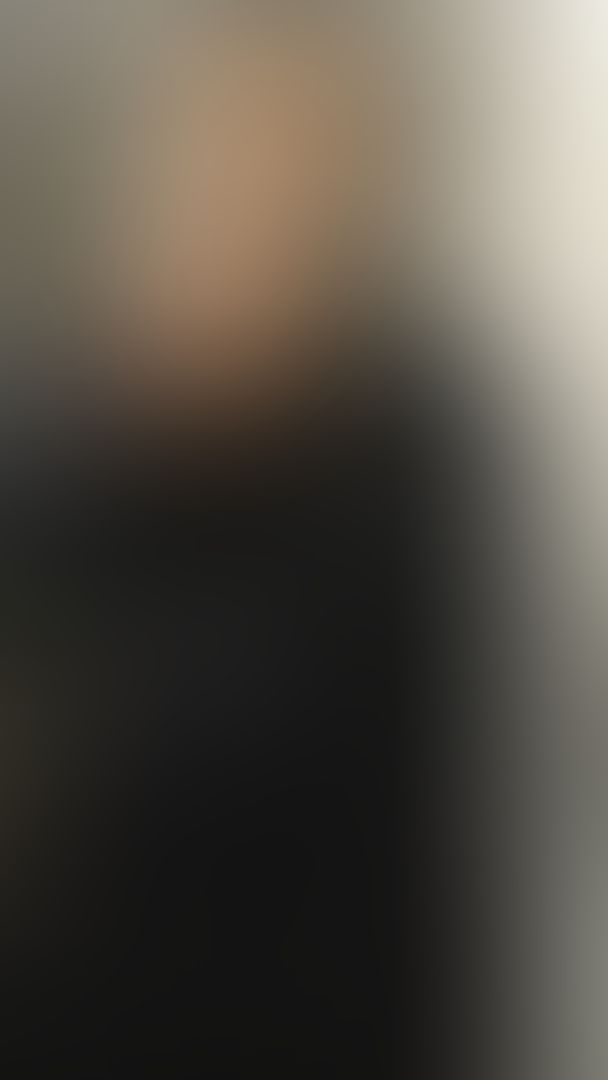 I ♥️ producing teaser videos to familiar track. This was for an evening engagement after a glass of wine. 