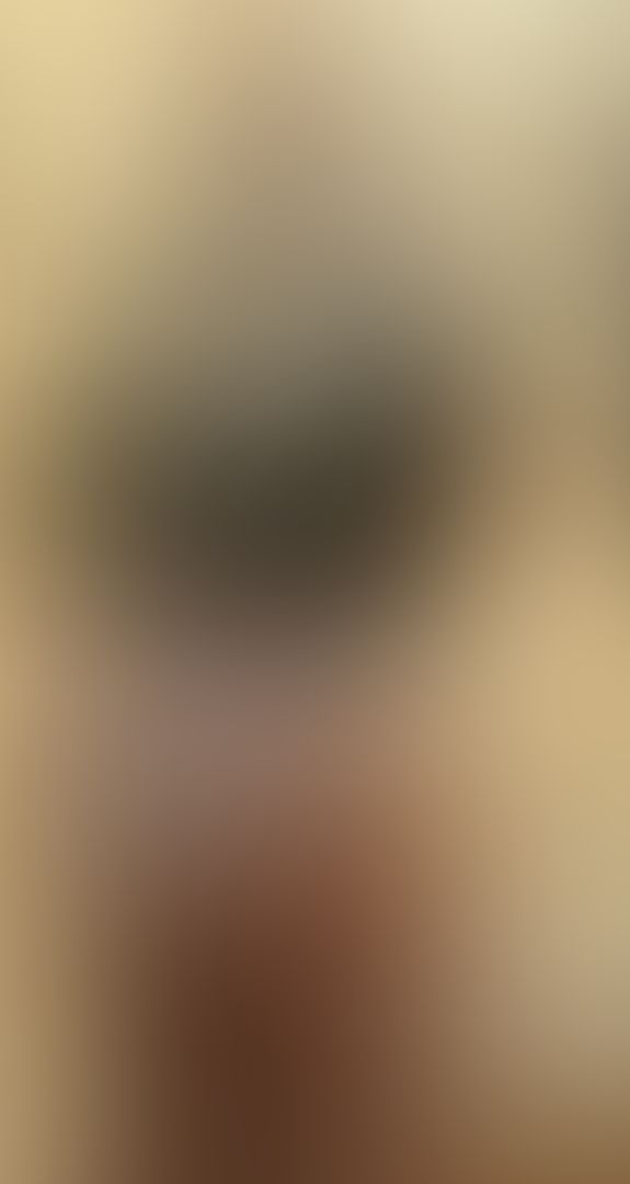 Wide ass come watch me spread my big ass cheeks and do some pussy play 