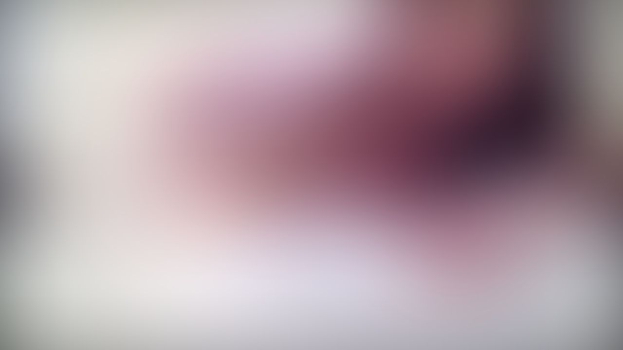 Bath Tub Hot Shit

I’m sitting on the side of the tub ready to have you watch as my post prego ass shit. I pick up my shit showing you my thick turds. 