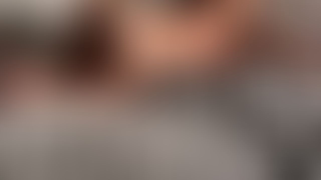 Sucking his BBC side view full body