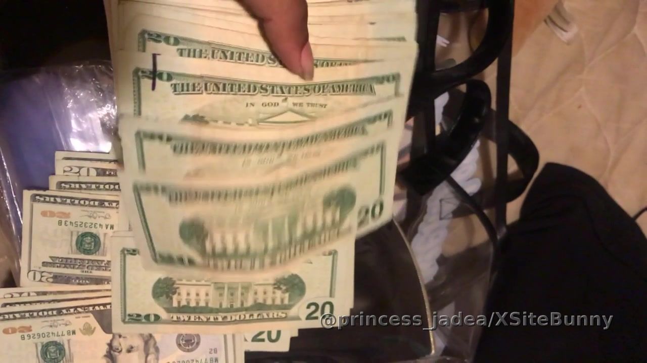 Always fun at an In person Cashmeet 🤑🤑💵💳